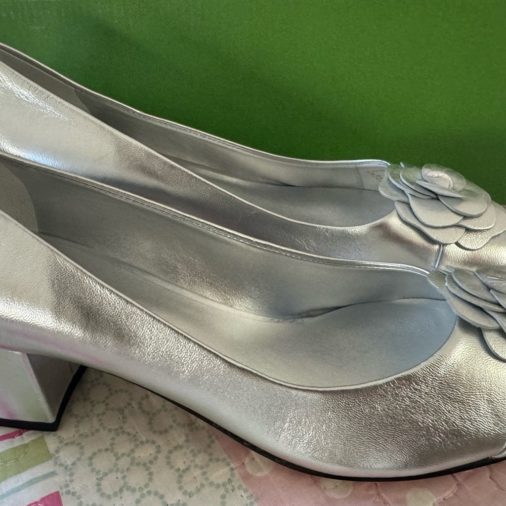 Kate Spade Silver Block Heel Pumps - Picture 4 of 9